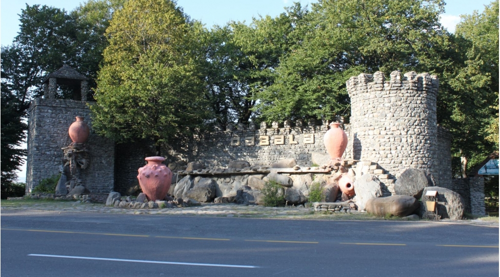 qebelenin-hotel-ve-mehmanxanalari-11-ayda-44-mine-yaxin-ecnebi-turiste-xidmet-gosterib