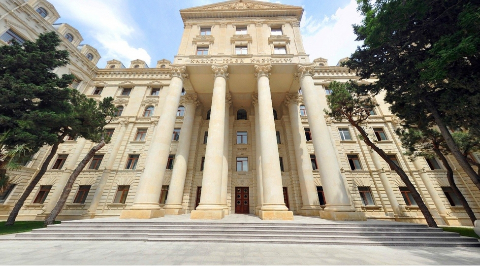azerbaycan-xin-pakistandaki-terror-akti-ile-bagli-bashsagligi-verib