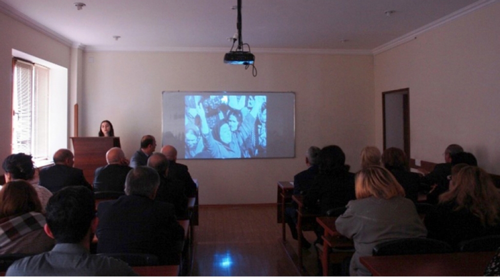 unec-de-20-yanvar-shehidlerinin-xatiresi-anilib