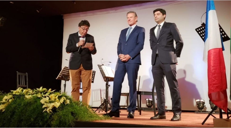 fransanin-konyak-sheherinde-xocali-faciesi-qurbanlarinin-xatiresi-anilib