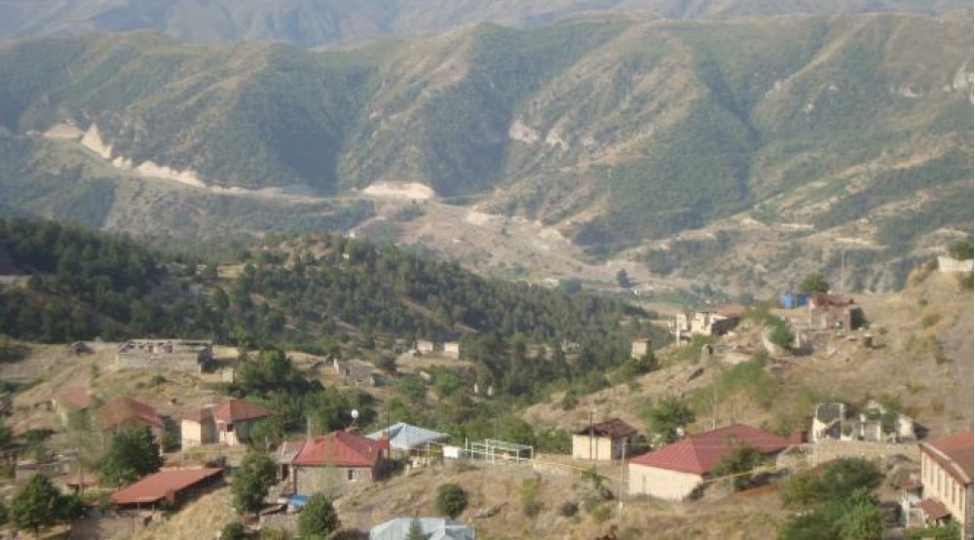 lachinin-ishgalindan-27-il-otur