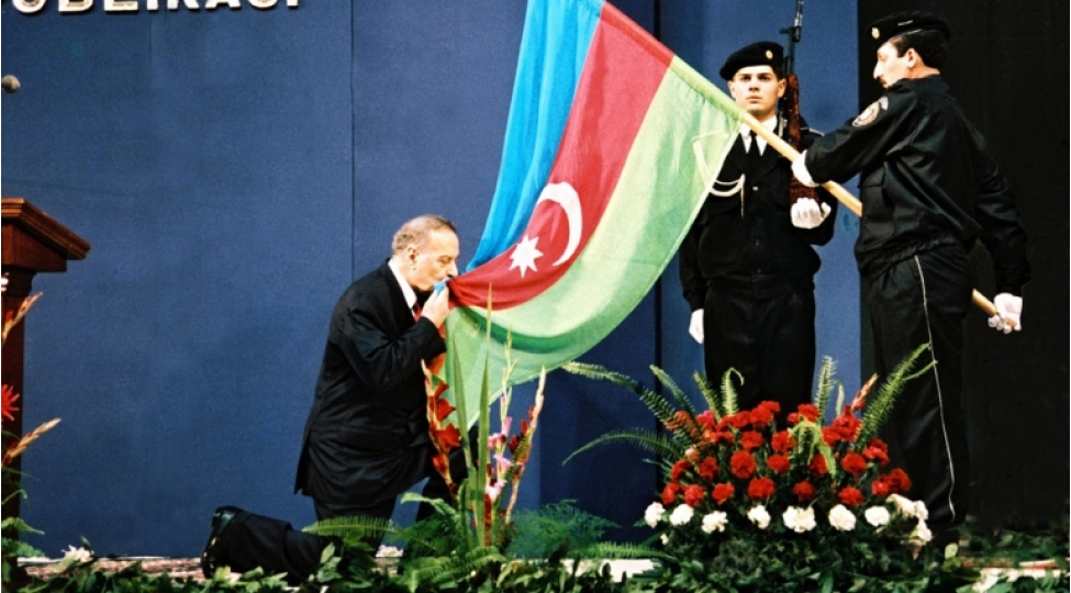 50-il-once-bashlanan-musteqillik-epoxasi-ve-heyder-eliyevin-azerbaycan-mubarizesi