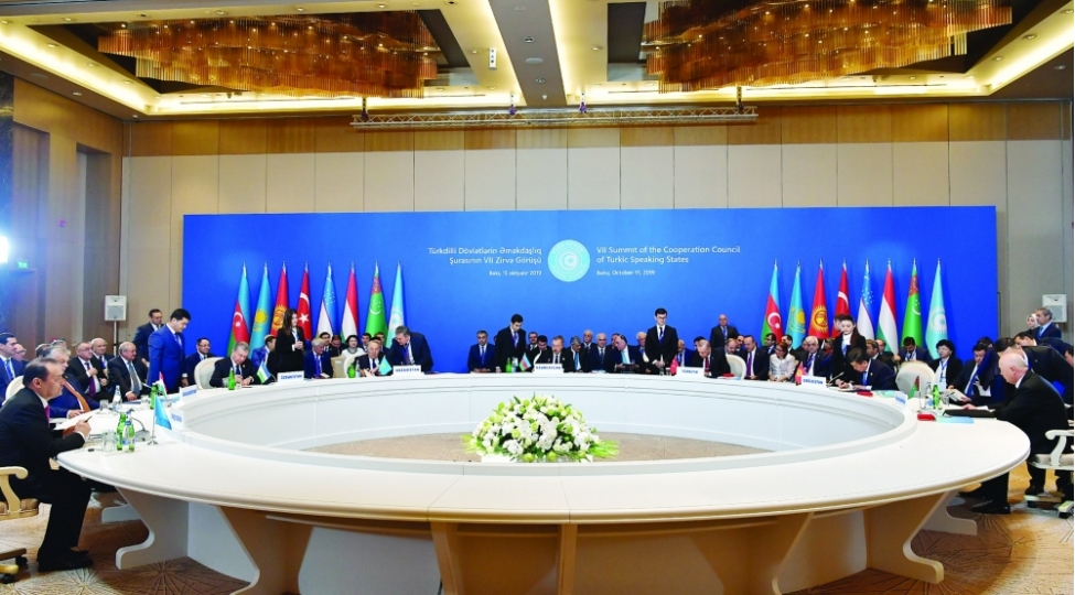 azerbaycan-butun-turkdunyasinin-merkezine-chevrilib