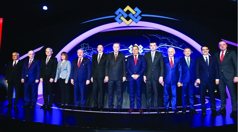 tanap-azerbaycan-qazinin-avropaya-neqli-uchun-muhum-ehemiyyete-malikdir