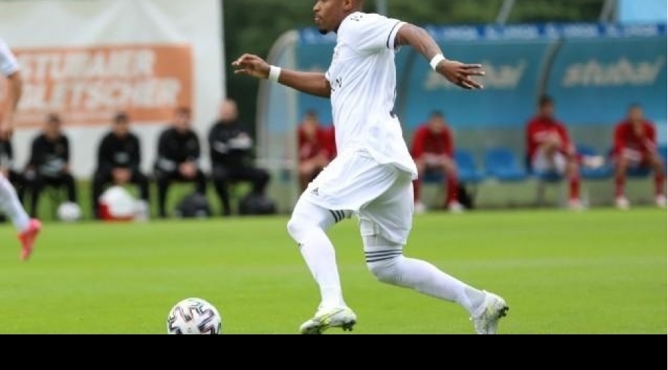 qarabagin-futbolchusu-nigeriyaya-qarshi-oynadi