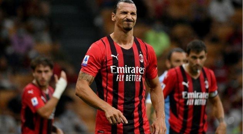 ibrahimovich-latsioya-qolu-ipi-baglanmamish-buts-ile-vurub
