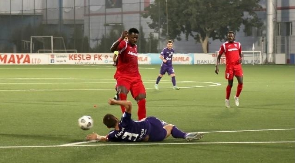 keshlenin-futbolchusuna-3-oyunluq-ceza