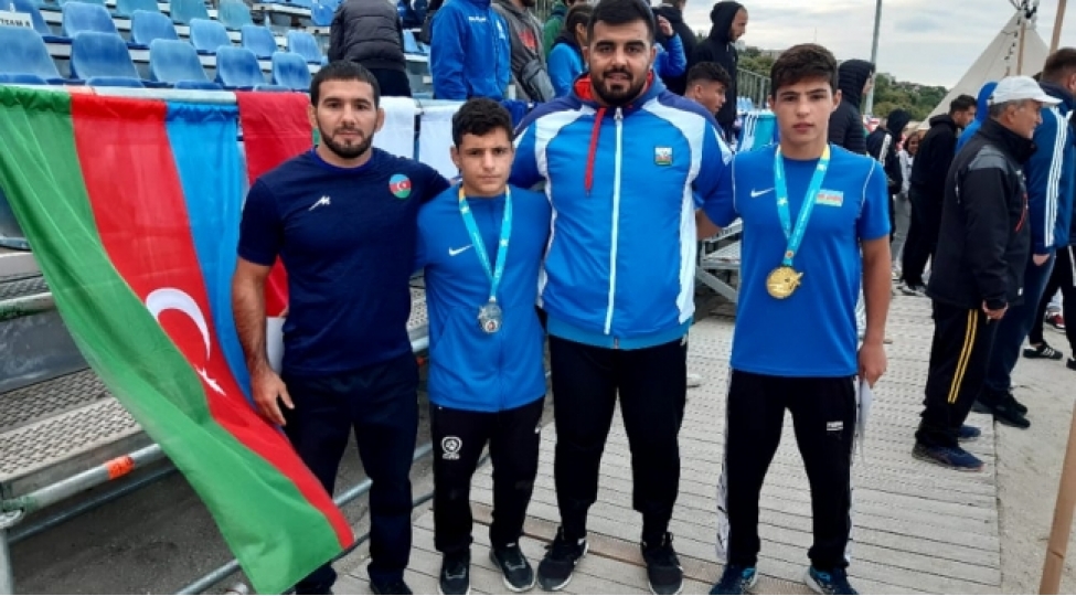 yeniyetme-guleshchilerimiz-dunya-chempionatinda-qizil-ve-gumush-medal-qazandilar