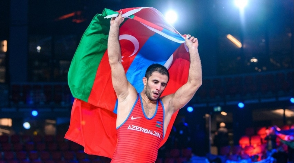 rafiq-huseynov-millinin-meshqchisi-olmaq-isteyirem
