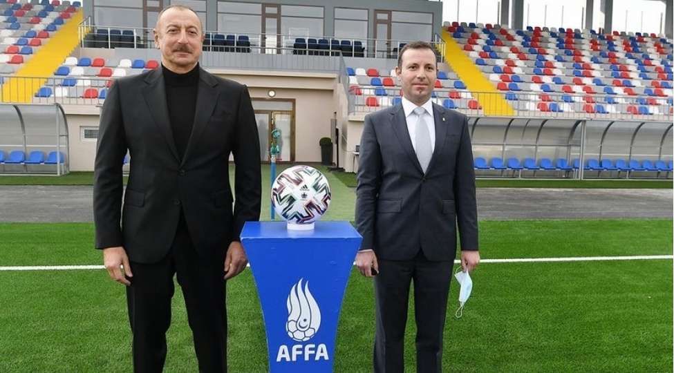 uefa-shamaxi-sheher-stadionunun-achilishindan-yazib