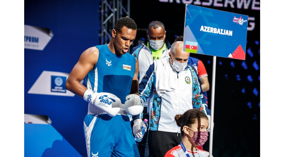 bokschumuz-dunya-chempionu-oldu