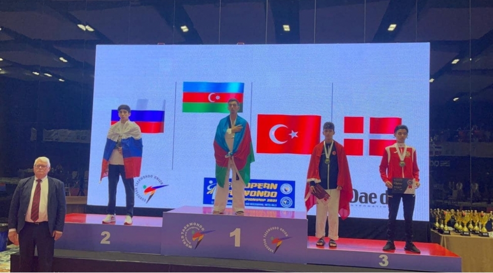 azerbaycanin-iki-taekvondochusu-avropa-chempionu-olub