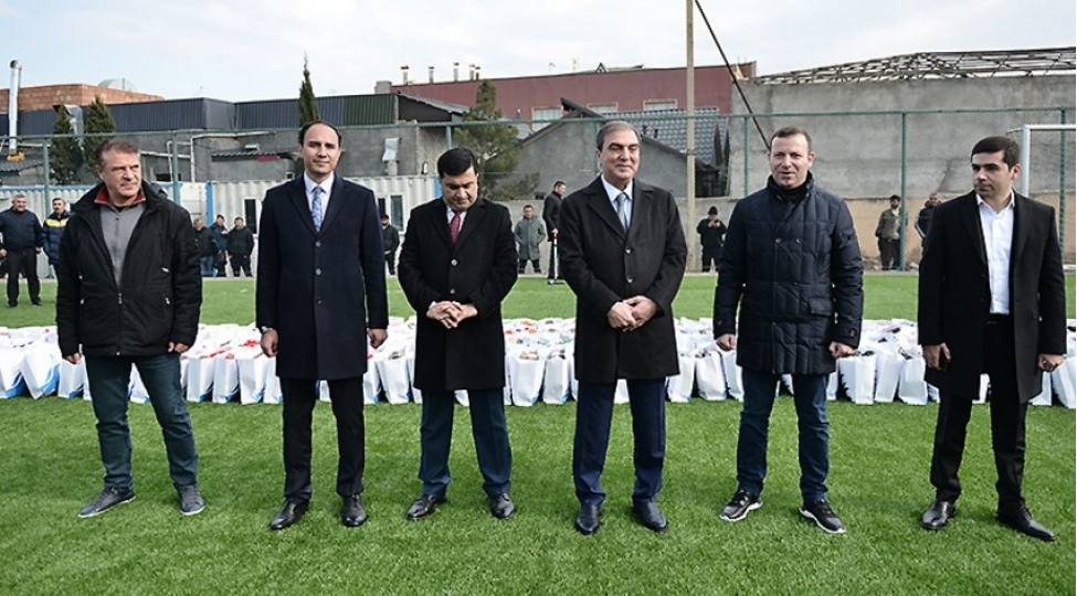 gencede-futbol-ictimaiyyetinin-numayendeleri-ile-gorush-kechirilib