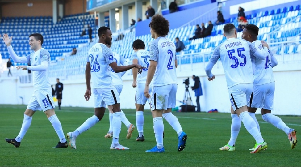 sabah-klubunun-meshqchileri-ve-futbolchusu-koronavirusa-yoluxub