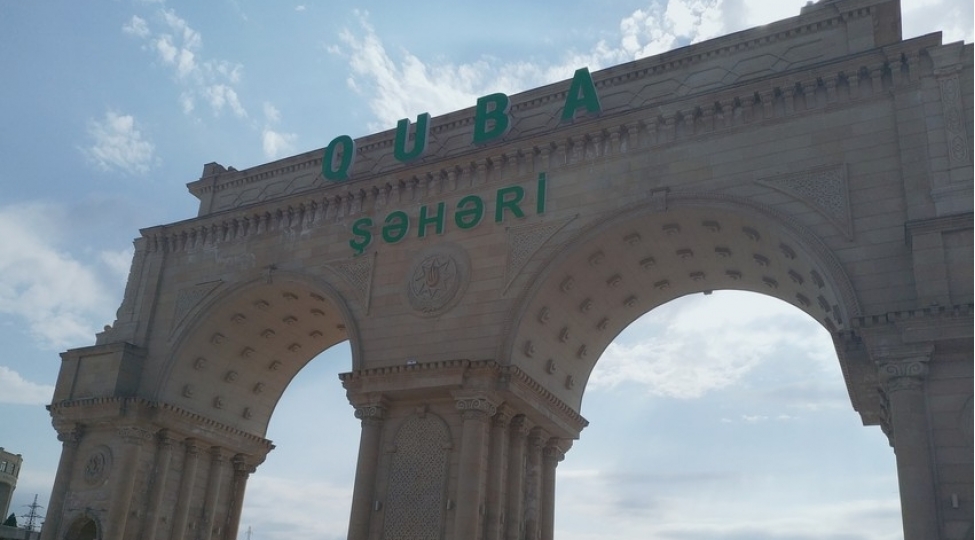 qubada-yeni-meyve-emali-muessisesi-tikilir