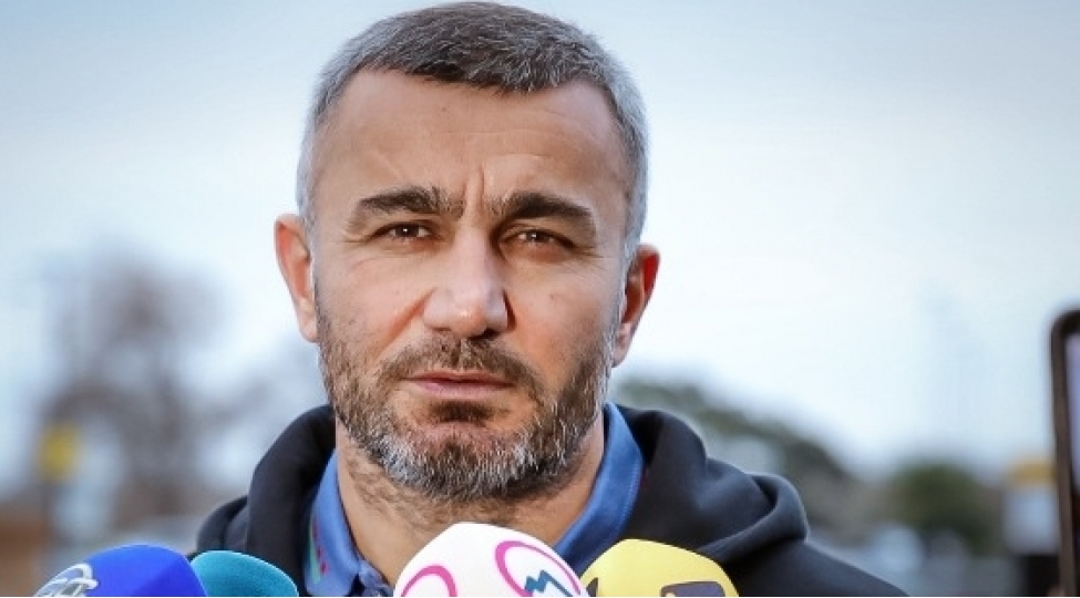 hucum-futbolu-oynayacagiq-qurban-qurbanov