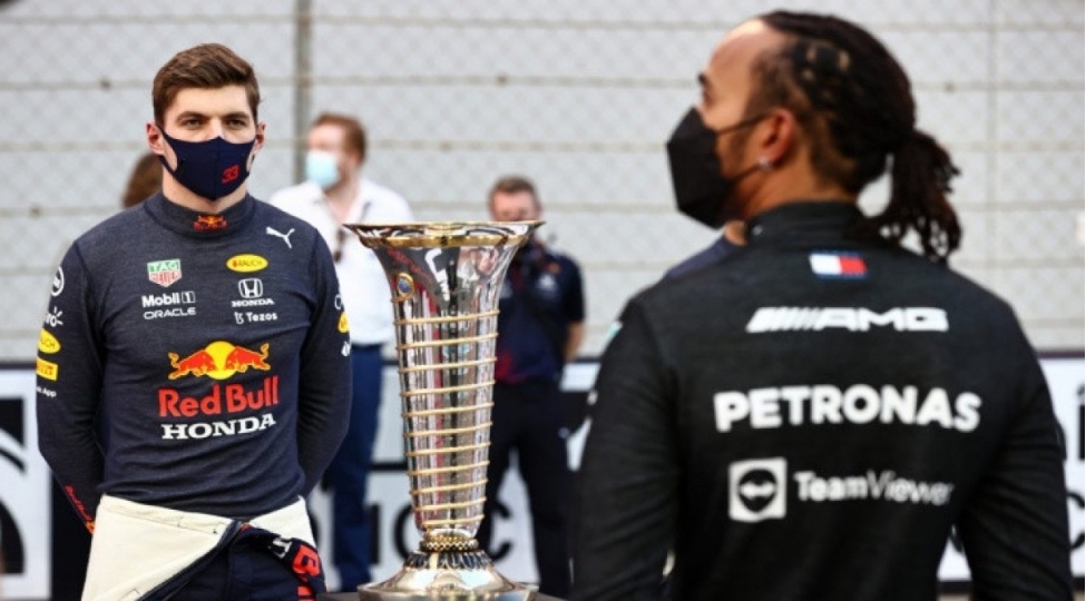 formula-1-uzre-dunya-chempionu-belli-oldu