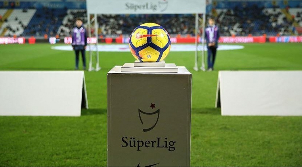 qalatasaray-xal-itirdi-trabzonspordan-qelebe