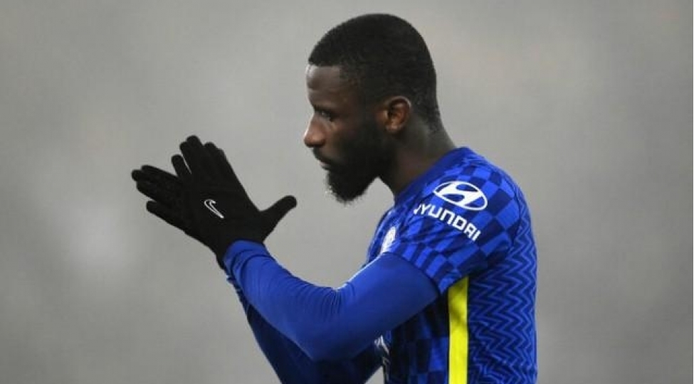rudiger-chelsiye-shertlerini-ireli-surdu
