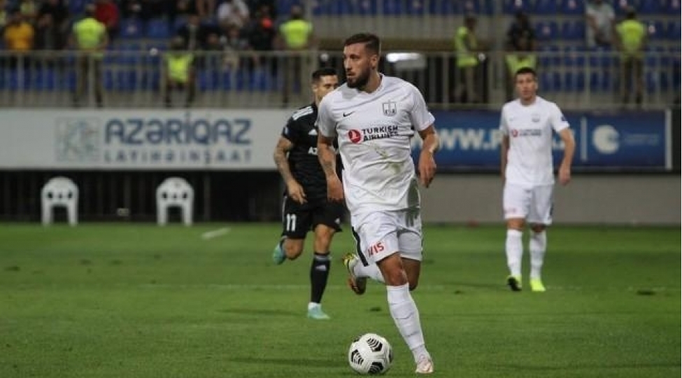 neftchiden-ayrilan-futbolchu-fransa-klubunda