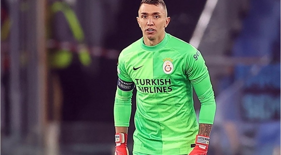 muslera-ile-muqavile-pozulacaq