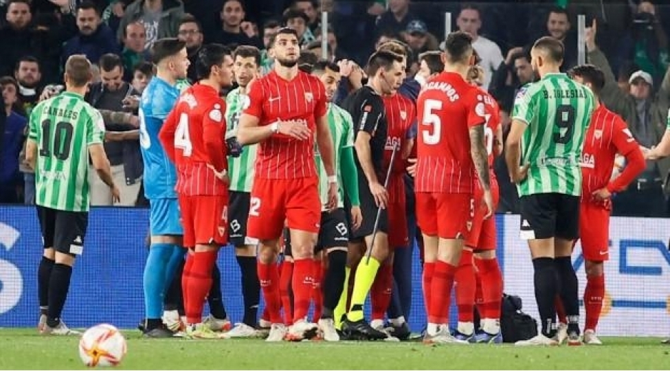 betis-sevilya-oyunu-niye-yarimchiq-dayandirilib