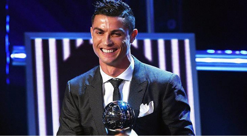 ronaldo-daha-4-5-il-oynamagi-planlashdiriram