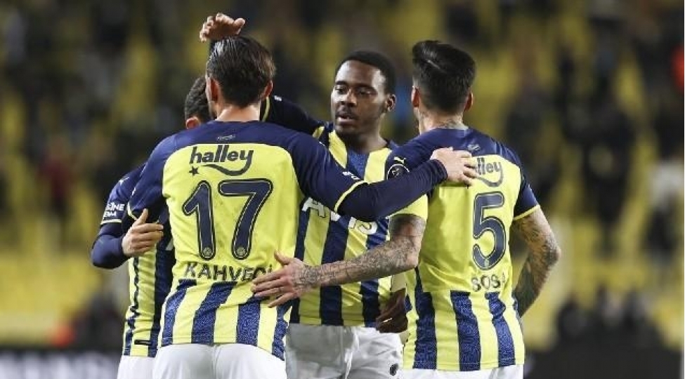 fenerbaxchanin-futbolchulari-koronavirusa-yoluxdu