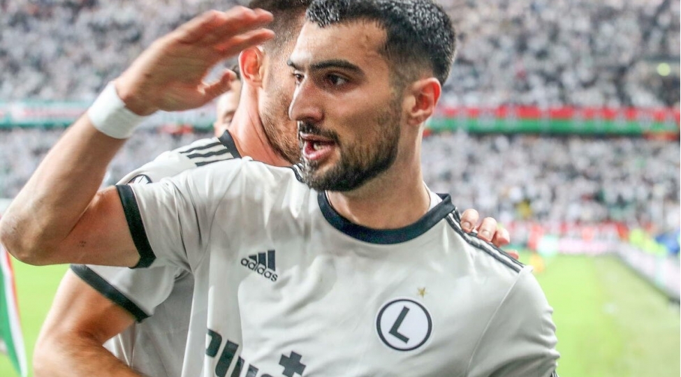qalatasaray-mahir-emrelini-isteyir