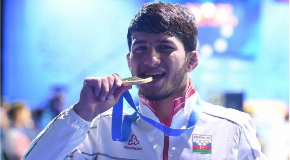 agf-mahir-emiraslanov-yigmadan-kenarlashdirilib