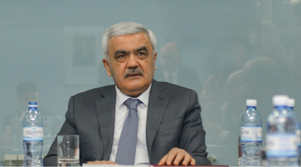rovneq-abdullayev-futbolumuzun-inkishafi-namine-yenilikler-olacaq