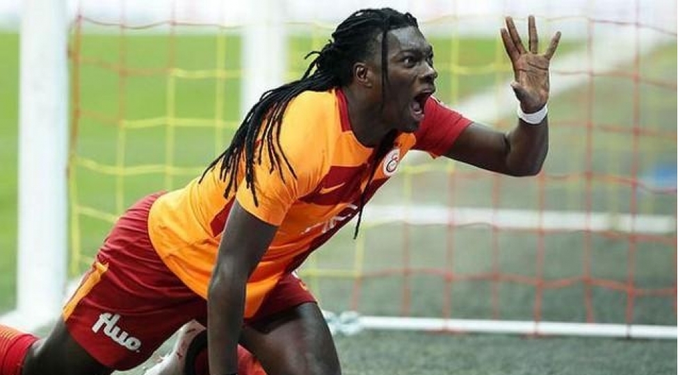 qalatasaray-qomisi-geri-qaytardi