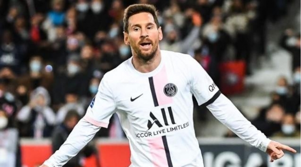 messi-yeniden-parlayir