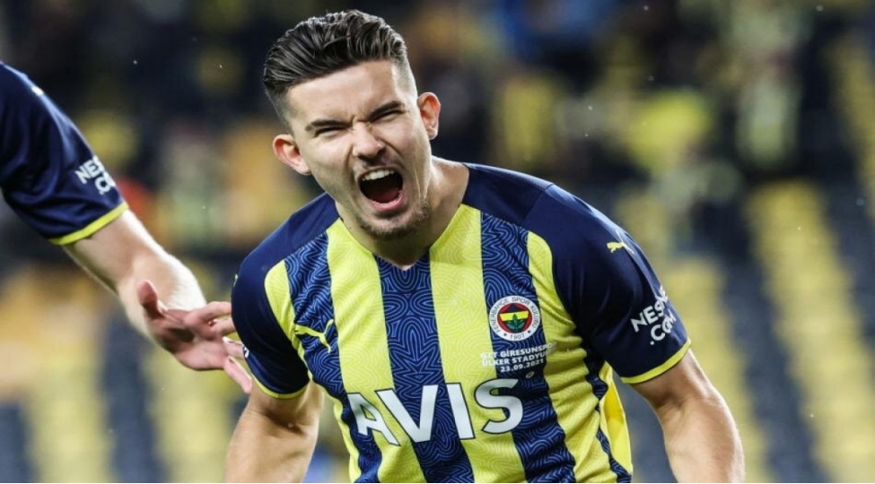 fenerbaxchanin-daha-bir-futbolchusu-ingilterede-oynayacaq