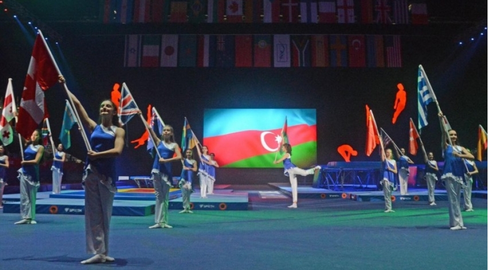 bakidaki-dunya-kubokunun-achilish-merasimi-kechirilib