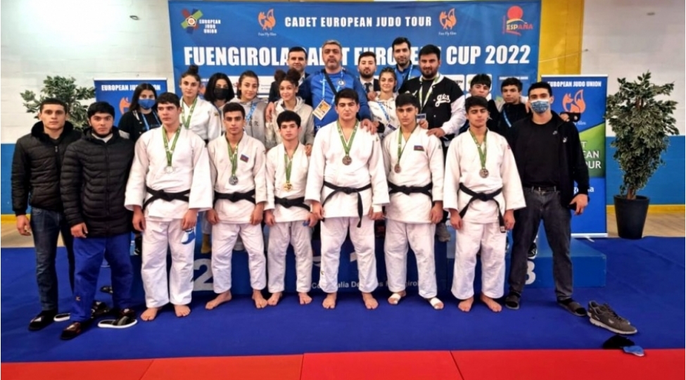 yeniyetme-cudochularimiz-achiq-avropa-turnirini-birinci-yerde-basha-vurub