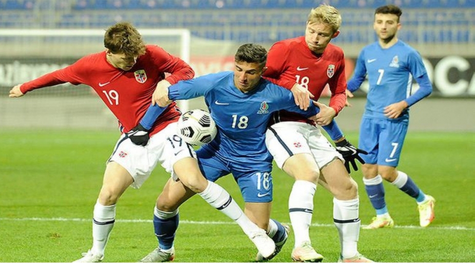 azerbaycan-estoniyaya-qalib-geldi