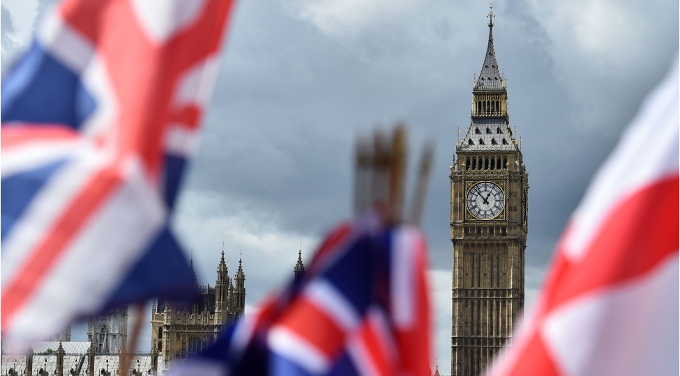 conni-miller-ukraynaya-herbi-yardim-boyuk-britaniyaya-menfi-tesir-edir