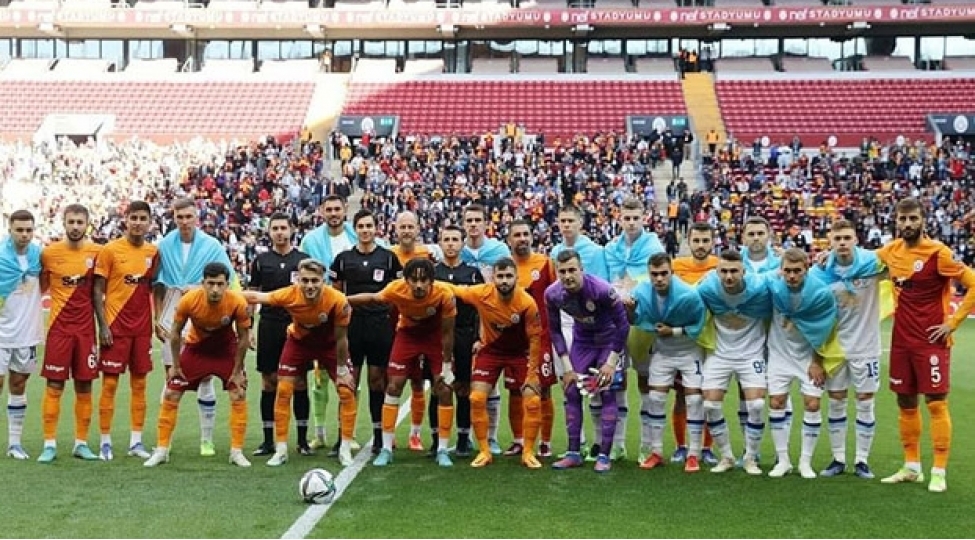 qalatasaray-kiyev-dinamosuna-uduzdu