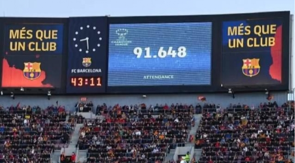 qadin-futbolu-tarixinde-yeni-rekord