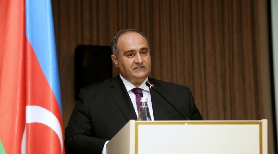 tarixi-missiya-dunya-azerbaycanlilarini-zefer-qurultayina-aparan-yol