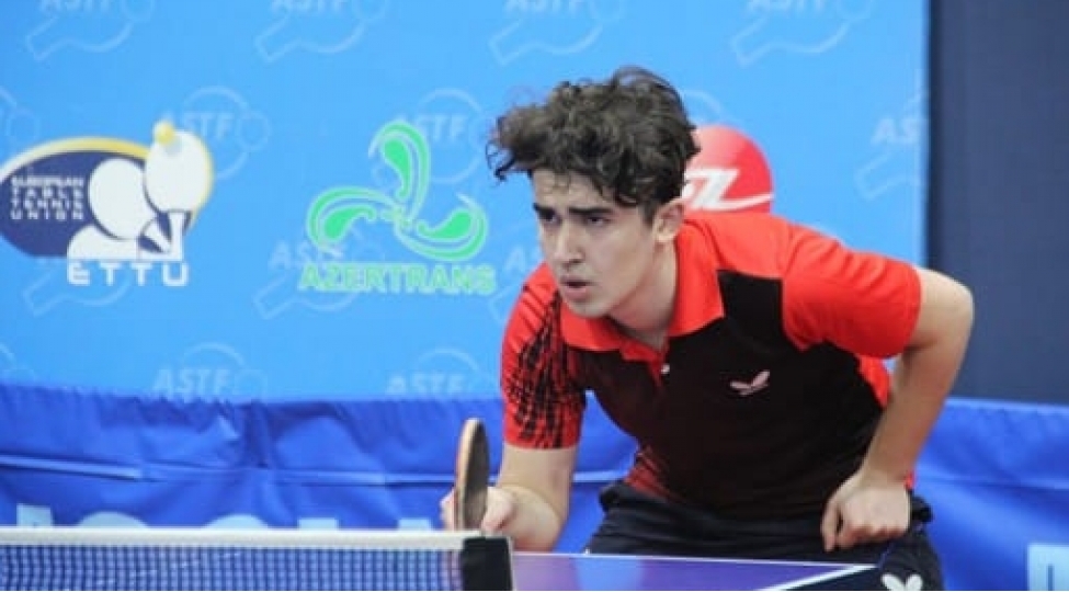 stolustu-tennischilerimiz-beynelxalq-yarishlara-qatiliblar-foto