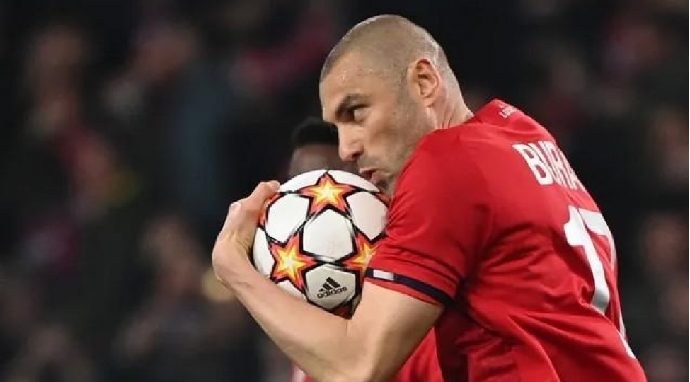 burak-yilmaz-bu-klubla-danishiq-aparir