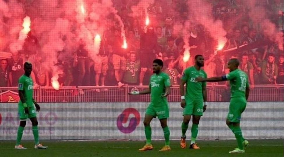 10-qat-fransa-chempionu-elitani-terk-etdi