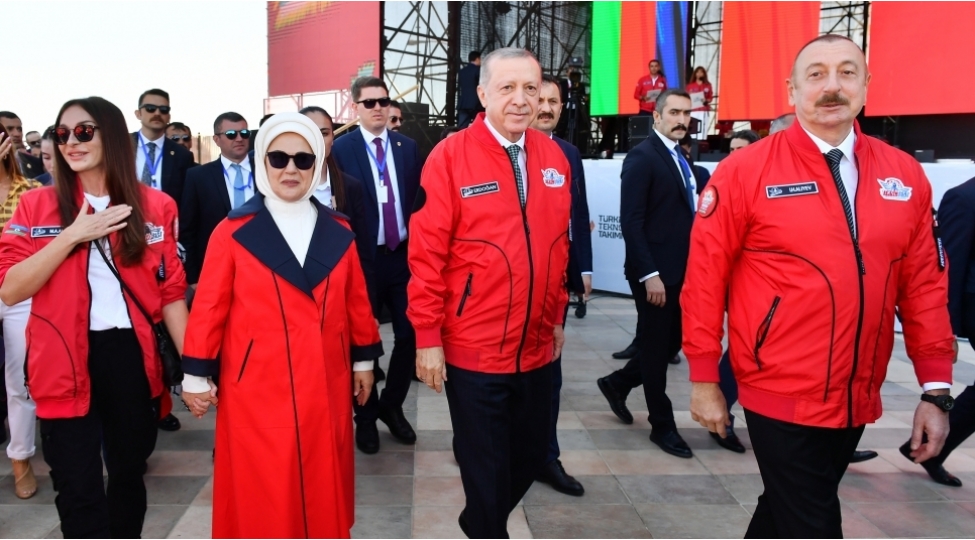 dostluq-ve-qardashliq-numunesi