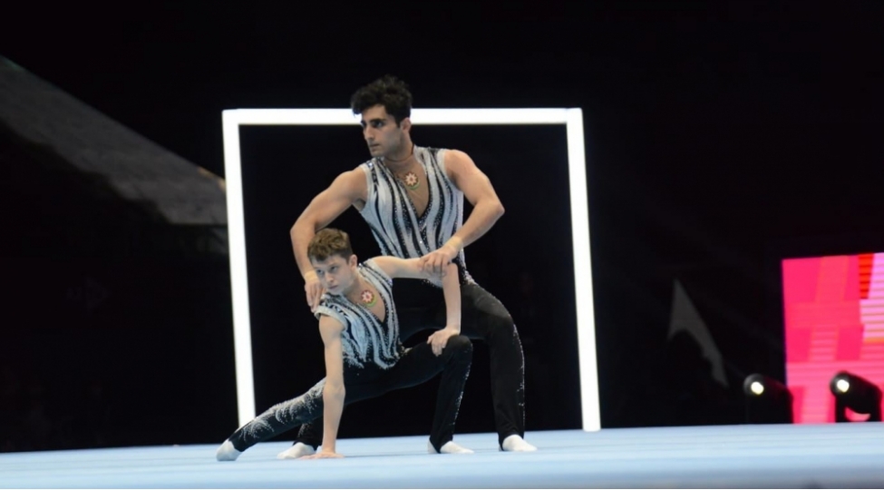 gimnastlarimiz-polshadan-iki-qizil-bir-gumush-medalla-qayidirlar