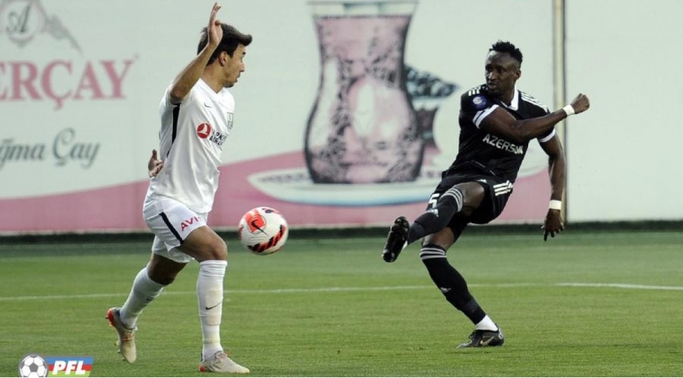 qarabag-movqeyini-qoruyub-neftchi-ve-qebele-irelileyib