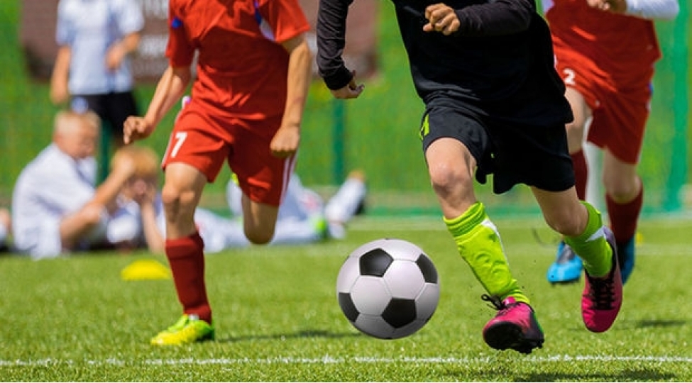 kiyevde-xeyriyye-futbolu-kechirilecek-vesait-herbchilere-gonderilecek