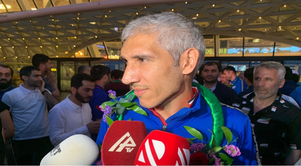 bextiyar-soltanov-en-yaxshi-futbolchu-sechileceyimi-gozlemirdim