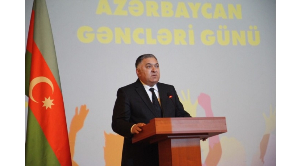 umummilli-lider-heyder-eliyev-azerbaycan-dovletini-ve-xalqini-xilas-etdi